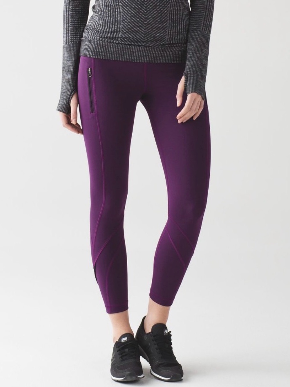 Lululemon Women’s Darkest Magenta Inspire Brushed Tight II Leggings 25”  Size 10